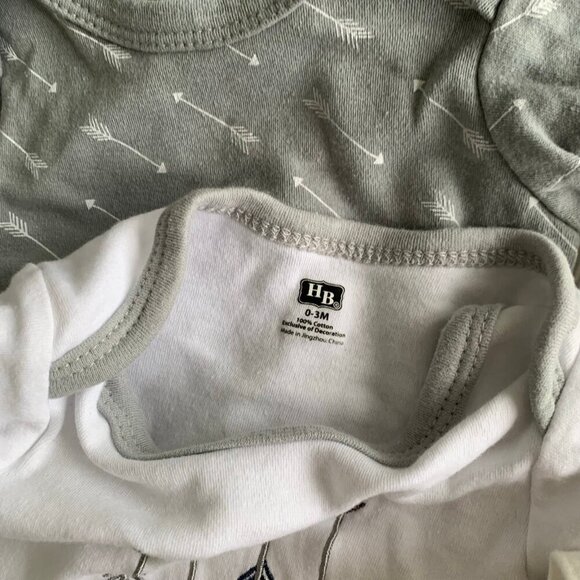 Baby boy short sleeve bodysuit bundle 0-3 months 13 pieces - Picture 7 of 10